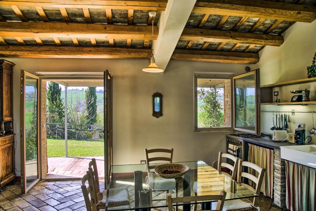 Casali Marchigiani - Ville Vacanza Private Con Piscina Ostra Extérieur photo
