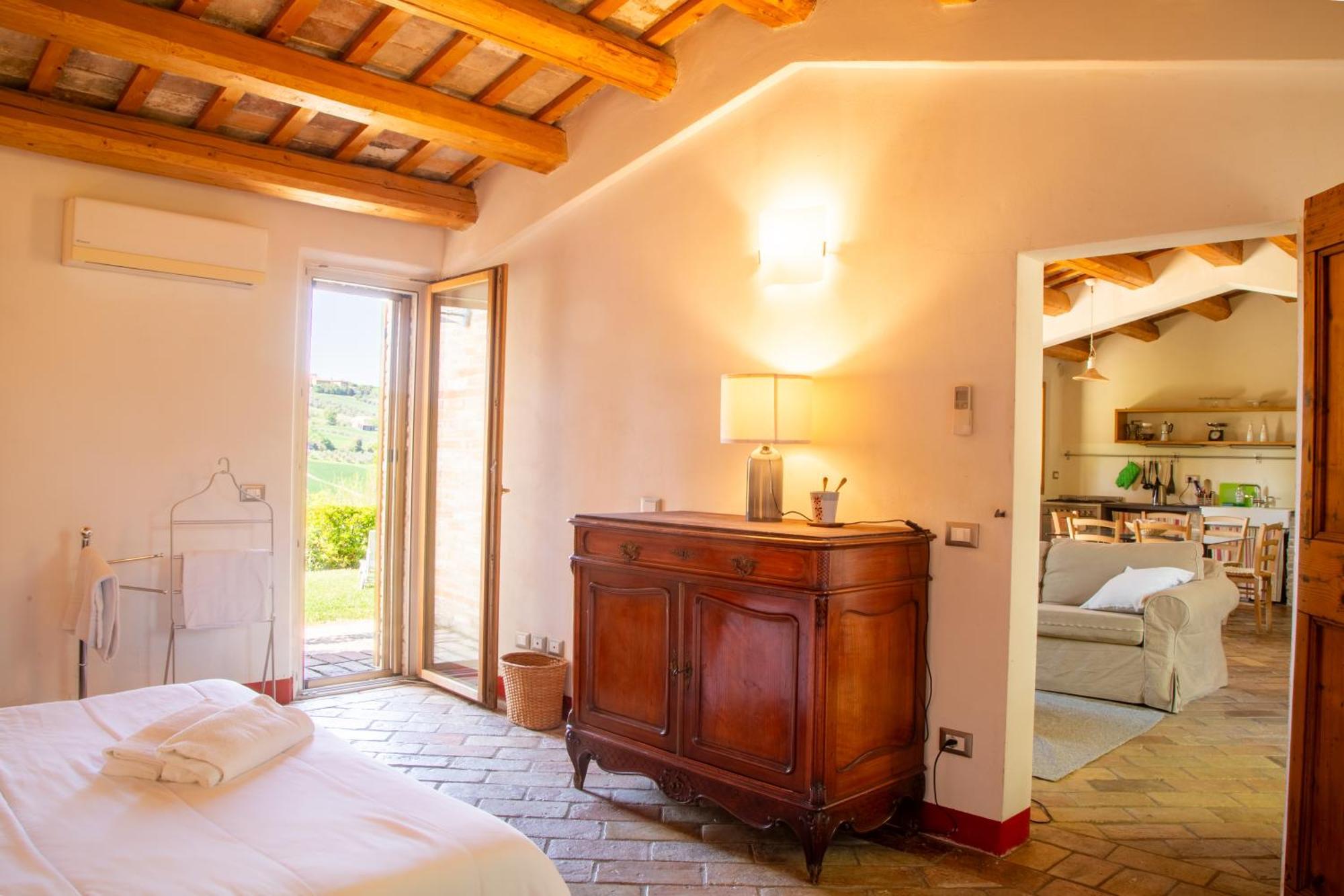 Casali Marchigiani - Ville Vacanza Private Con Piscina Ostra Extérieur photo