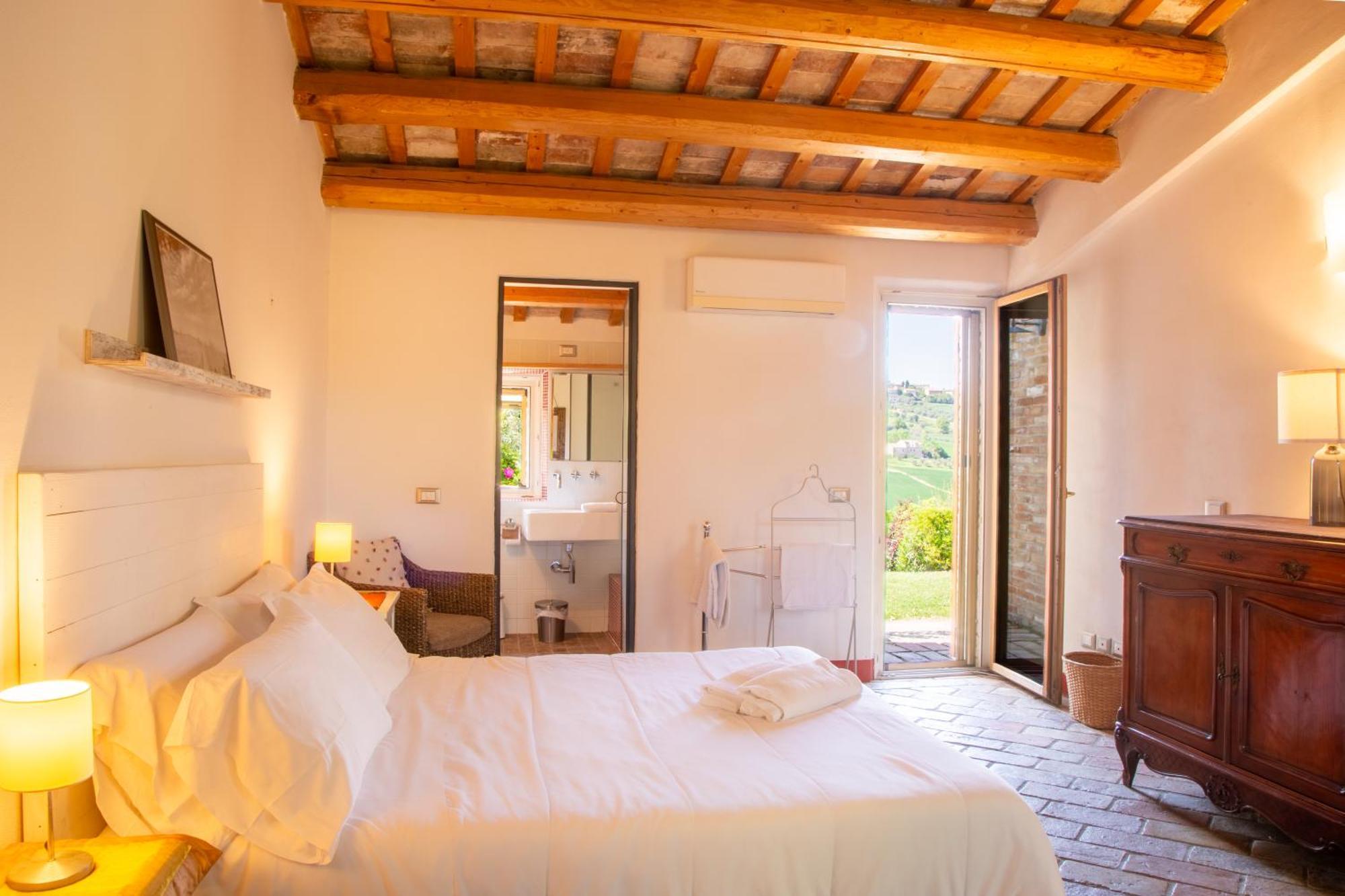 Casali Marchigiani - Ville Vacanza Private Con Piscina Ostra Extérieur photo